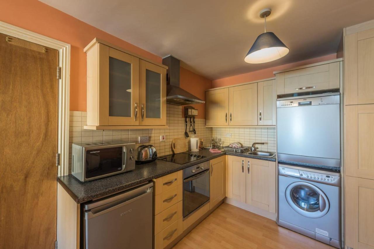 ويستبورت Walshs Apartment 4 المظهر الخارجي الصورة